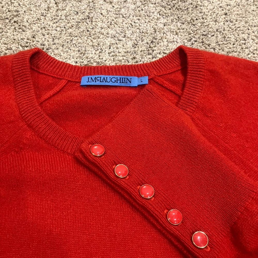 J.McLaughlin Red 100% Cashmere Crew Neck Sweater Button Cuff Womens L Old Money